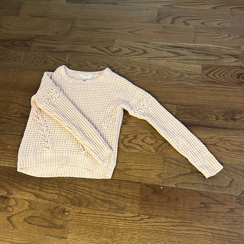 Light pink sweater